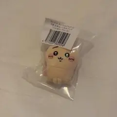 ちいかわだらけくじ E賞 全身ぬいぐるみバッジ 入れ替わっちゃったのサムネイル