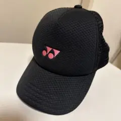 お値下げ　ヨネックス　黒 メッシュキャップ ピンクロゴ