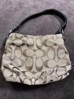 COACH シグネチャー ショルダーバッグ