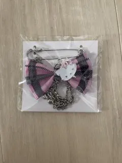 サンリオ シークレットブローチ チャーミーキティ