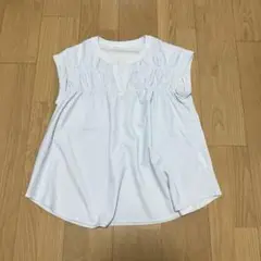 IT'S DEMO ノースリーブシャツ