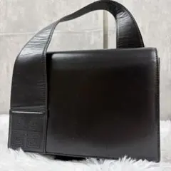 『GIVENCHY ジバンシィ』ハンドバッグ ブラックサイズ22 26〜2710 GIVENCHY ジバンシィ』ハンドバッグ ブラックサイズ22 26〜2710 - メルカリ