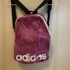 adidas 折りたたみリュック　パープル