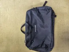 mont-bell ビジネスバッグ ブラックのサムネイル