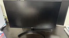 ジャンクLG 27UK600-W 27インチ 4K ディスプレイ 本体脚無し - メルカリ