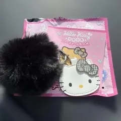 ハローキティ ふわふわファーチャームBOOK 千鳥格子リボン