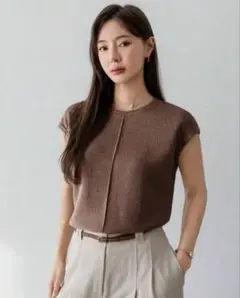 新品　未使用　チョコレートブラウン 半袖ニットトップス