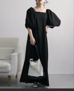 パフスリーブVネックフレアワンピース / ボリューム袖 ロングワンピース
