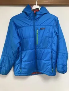 Patagonia フード付きダウンジャケット　Sサイズ