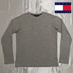 【TOMMY HILFIGER】トミーヒルフィガーの刺繍ロゴ入り長袖Tシャツのサムネイル