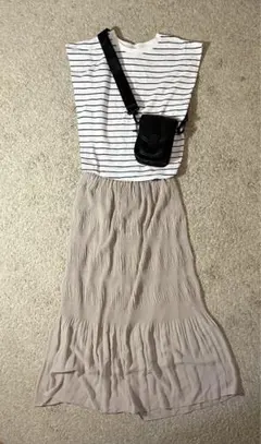 Tシャツ・ロングスカート・ボディバッグ　セット　未使用