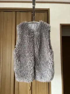 モカボア・ファー ノースリーブベスト