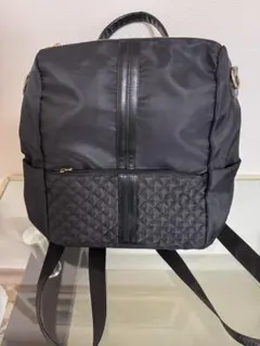 ブラックナイロンリュック