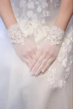 CARLA 結婚式　グローブ　ウェディング　 イタリア製のサムネイル