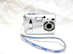 Fujifilm FinePix デジタルカメラ A303 Amazon | Fujifilm FinePix A303 3MPデジタルカメラ+3倍光学ズーム