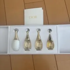 Dior 香水セット 4本入り バースデーギフトボックス（ショッパー付き）