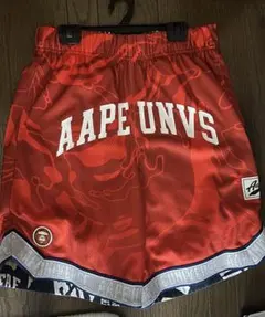AAPE エイプ レッド ハーフパンツ Sサイズのサムネイル