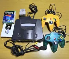 NINTENDO64 本体とコントローラー２つ　カセット５本のセット