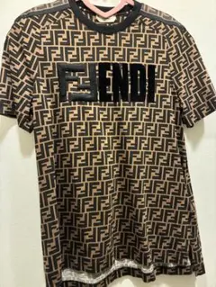 FENDI ロゴプリント 半袖ニットワンピース40未使用 - メルカリ