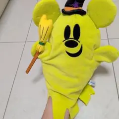 ディズニーハロウィン2019おばけぬいぐるみパペット大きめ。魔女ほうき美品