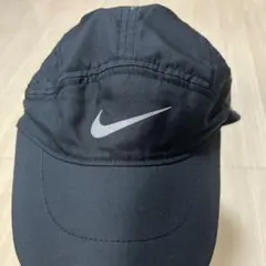 Nike DRI-FIT 黒色キャップ