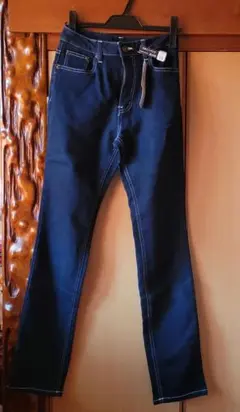 Item thumbnail for item e2d3c92d-7019-4f41-b28e-6b69c00cb600