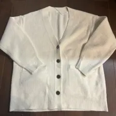 GU パフィータッチ オーバーサイズ カーディガン（Mサイズ)