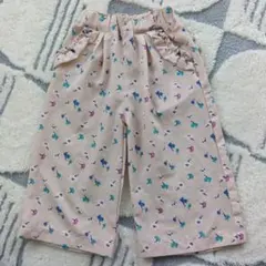futafuta　花柄ハーフパンツ 80cm ベージュ