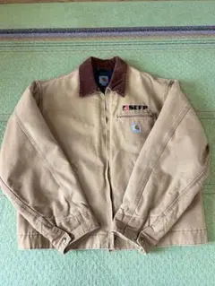 Carhartt デトロイトジャケット 企業ロゴ