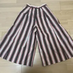 新品 未使用 パンツ ストライプ ガウチョパンツ バーバリー ブルーレーベルのサムネイル