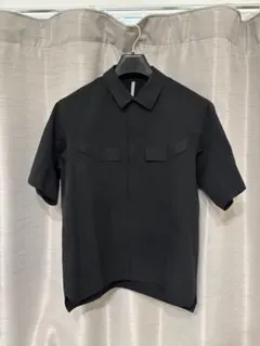 希少Arc'teryx Veilance Field SS Shirt 深水光太 - メルカリ