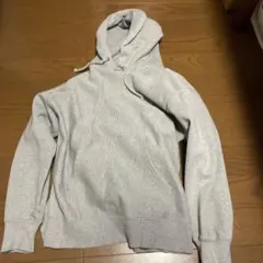 GU グレー フード付きパーカー