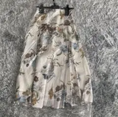 JUSGLITTY 新品タグ付き花柄フレアスカートのサムネイル