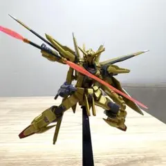 【良品】HG 1/144 オオワシアカツキガンダム ガンプラ 完成品 台座付きのサムネイル