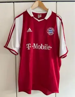 Bayern München adidas soccer jersey