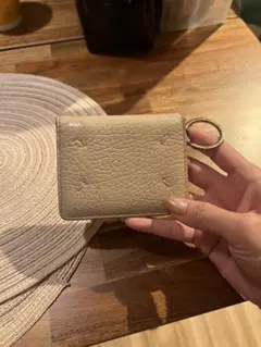 ベージュ レザー カードケース キーチェーン付き　Maison Margiela