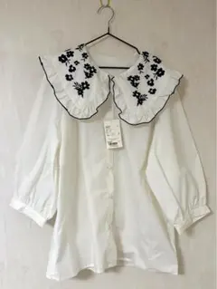 刺繍フリルブラウス【ZOZOTOWN限定アイテム】のサムネイル