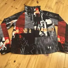 アンダーアーマー　ナイロンジャケット　総柄　ラグランスリーブ　レディースSM