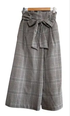 可愛い　美品　グレンチェック　ロングスカート　スリット入り　リボン付き　茶系