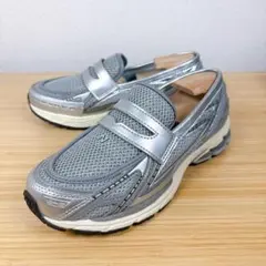 【極美品】New Balance ニューバランス 1906L シルバー 26.5