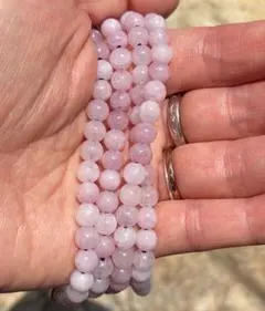 一連売　天然石クンツァイト　ビーズ　６ミリ　ラウンド　約65個