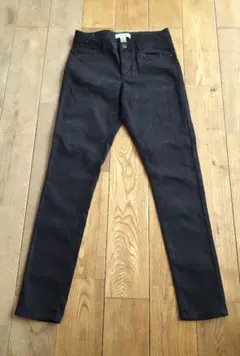 新品未使用FOREVER 21 ブラック スキニーパンツ