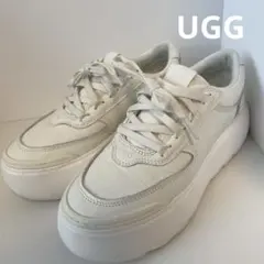 UGG スニーカー　ホワイト