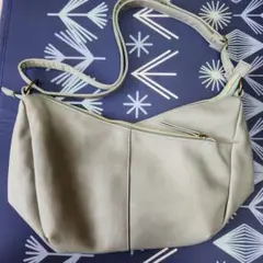 レガートラルゴ　 ショルダーバッグ