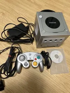 ジャンク】任天堂 GAMECUBE 本体 ゲームボーイプレーヤー付 - メルカリ