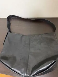 ZARA レザートートバッグ　ブラックのサムネイル
