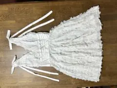 最終値下げ！　UMILE フラワー刺繍 ノースリーブワンピース