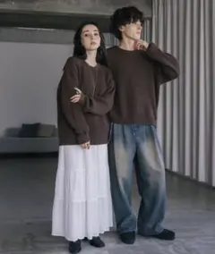 クルーネック長袖ニットセーター