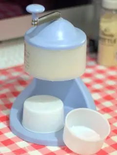 今が出番！！ 手動式 かき氷機 本体のサムネイル