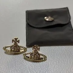Vivienne Westwood 宇宙船デザインピアスlimited - メルカリ